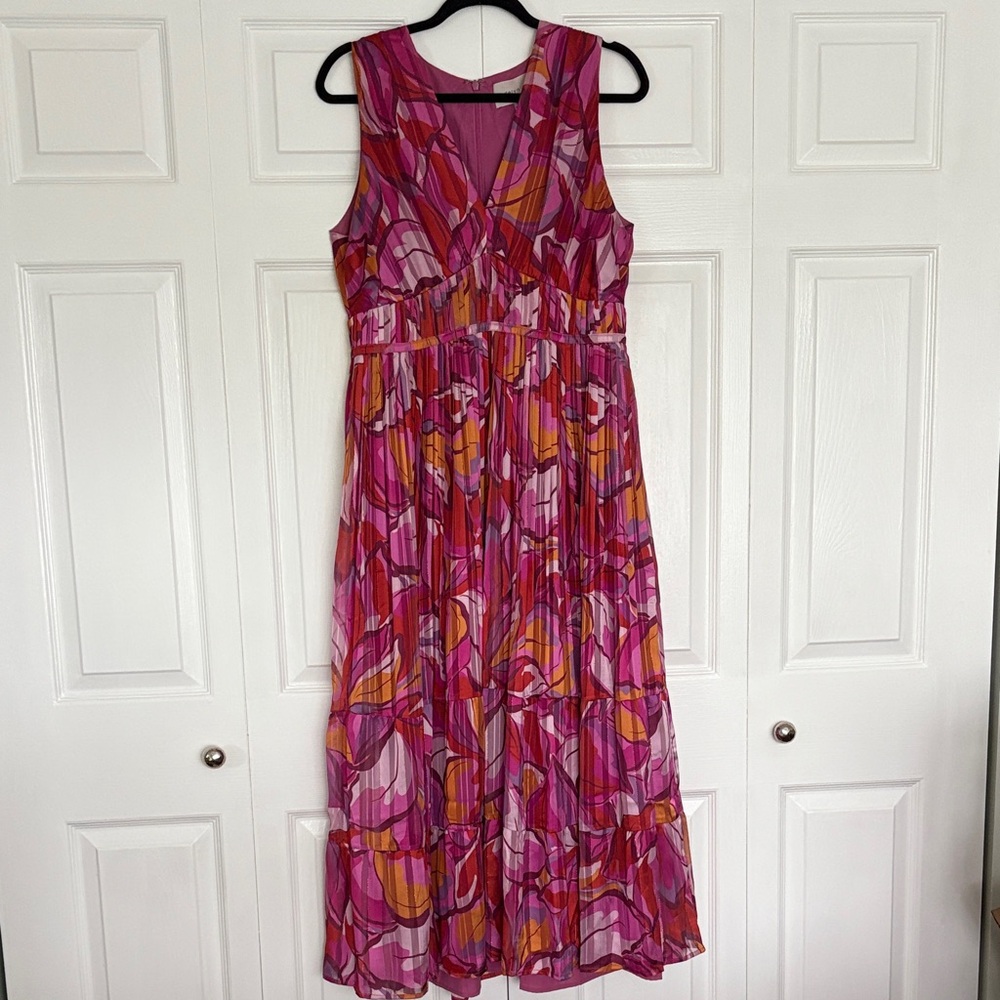 Sleeveless Pink Multi-Color Maxi Dress - Picture 2 of 6